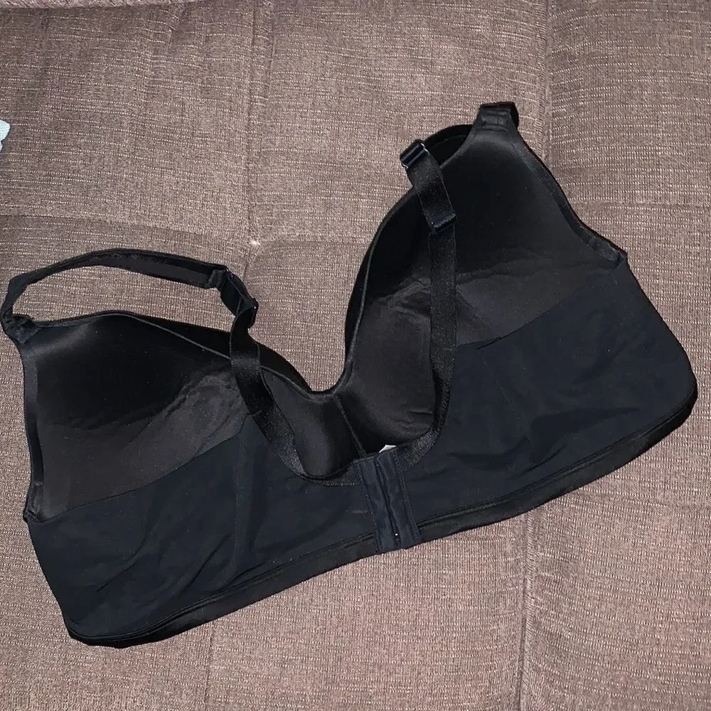 EXCELLENT CONDITION CACIQUE 46C LIGHTLY LINED BALCONETTE BRA